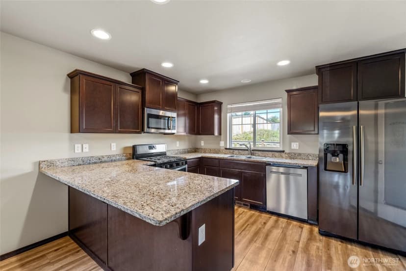 Property photo for 1422 Portobello Avenue, Sedro Woolley photo 10