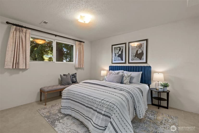 Property photo for 18722 64th Lane Ne, Kenmore photo 32