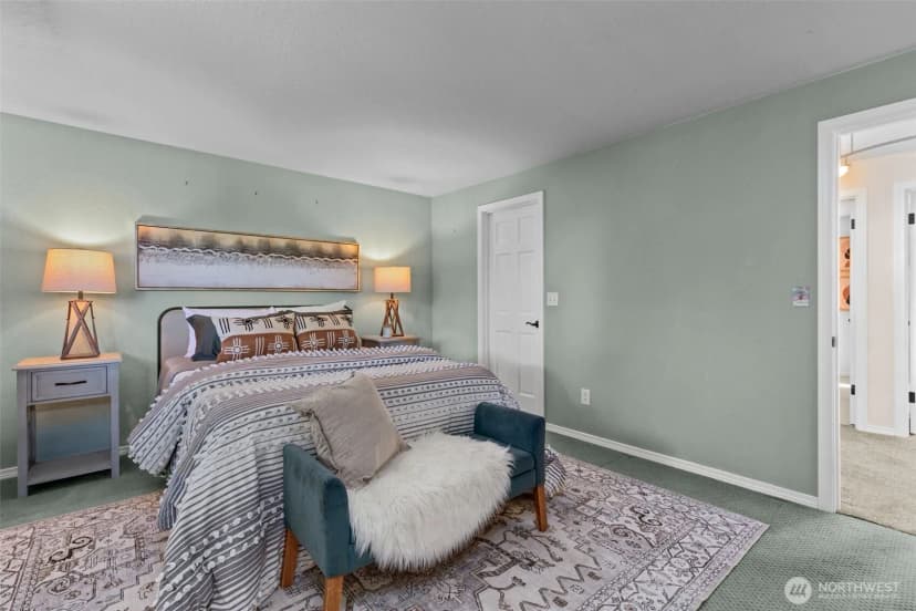 Property photo for 18722 64th Lane Ne, Kenmore photo 20