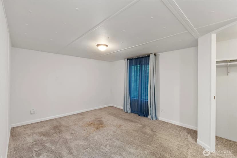 Property photo for 27648 Woodside Road Ne, Kingston photo 13