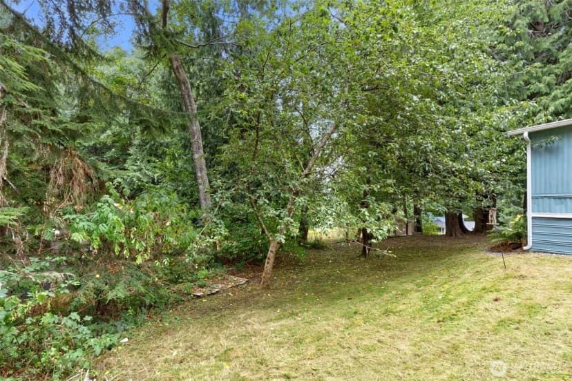 Property photo for 27648 Woodside Road Ne, Kingston photo 23