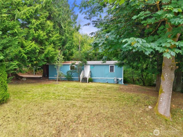 Property photo for 27648 Woodside Road Ne, Kingston photo 2