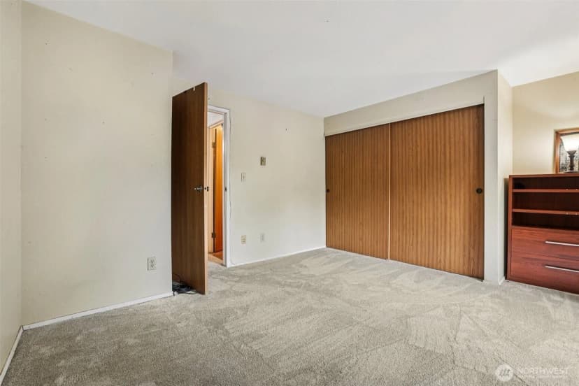 Property photo for 280 Nw Newport Way #b14, Issaquah photo 17