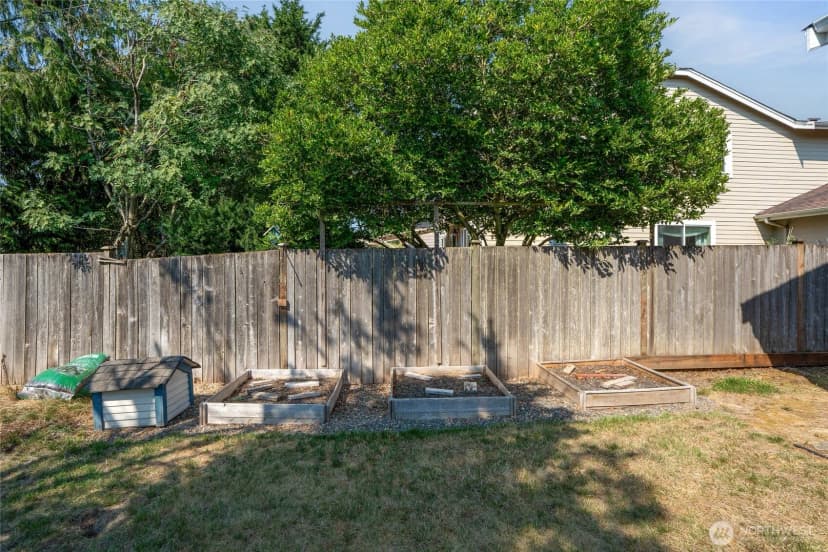 Property photo for 3906 47th Avenue Ne, Tacoma photo 38