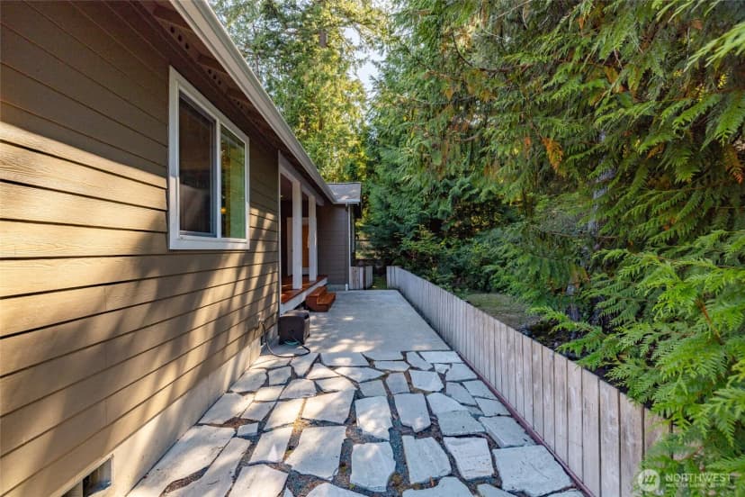 Property photo for 6110 Parkside Drive, Anacortes photo 32