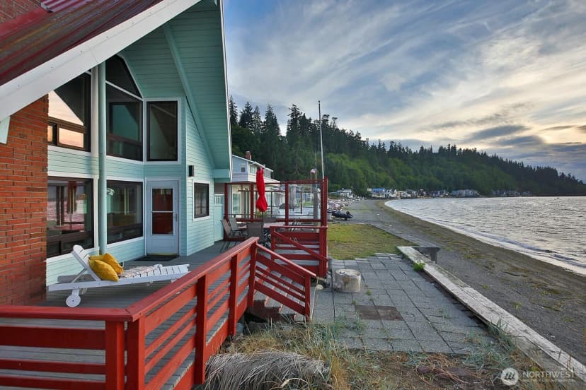 Property photo for 2263 Eastpoint Drive, Langley photo 19