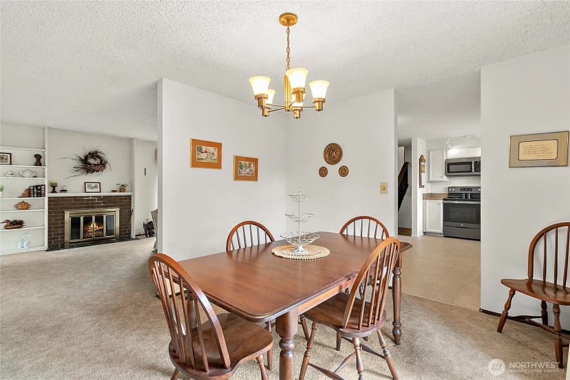 Property photo for 7311 Zircon Drive Sw, Lakewood photo 8