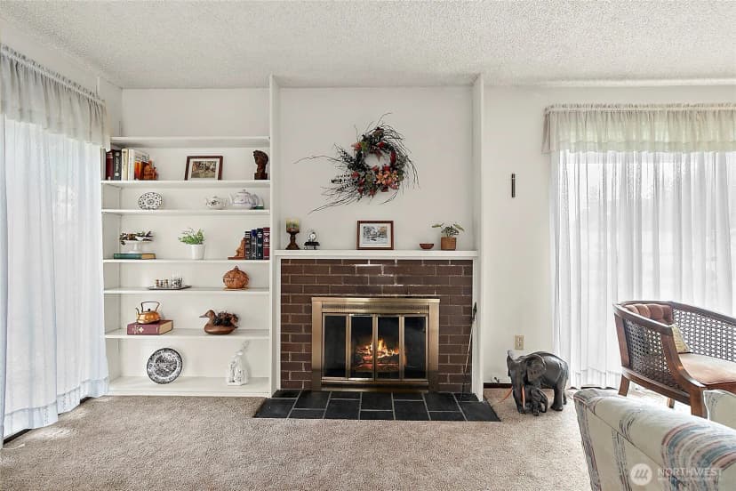 Property photo for 7311 Zircon Drive Sw, Lakewood photo 6