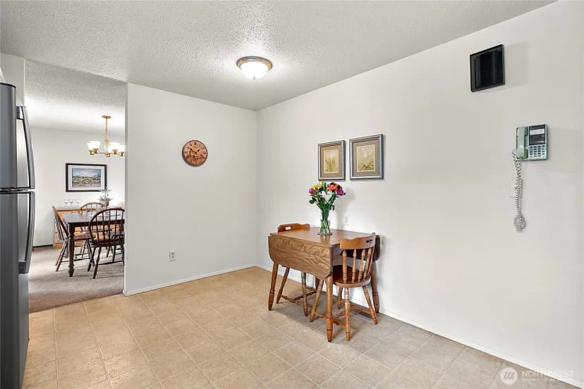 Property photo for 7311 Zircon Drive Sw, Lakewood photo 13