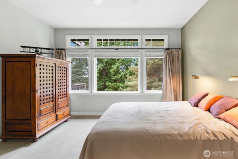 Property photo for 11536 W Oakmont Drive, Mukilteo photo 15