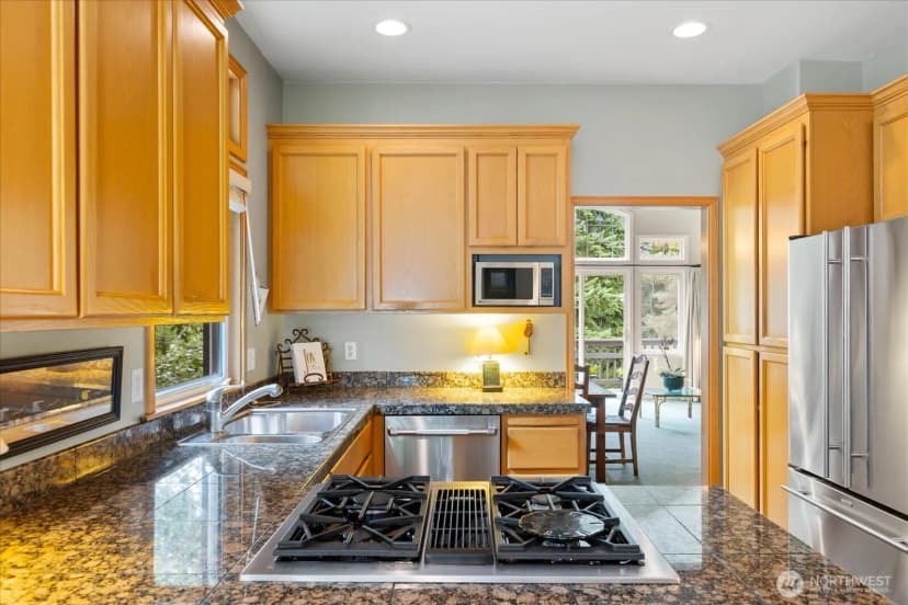 Property photo for 11536 W Oakmont Drive, Mukilteo photo 11