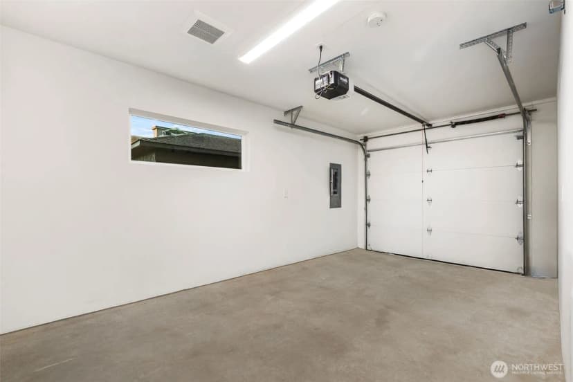 Property photo for 4121 A Chilberg Avenue Sw, Seattle photo 23