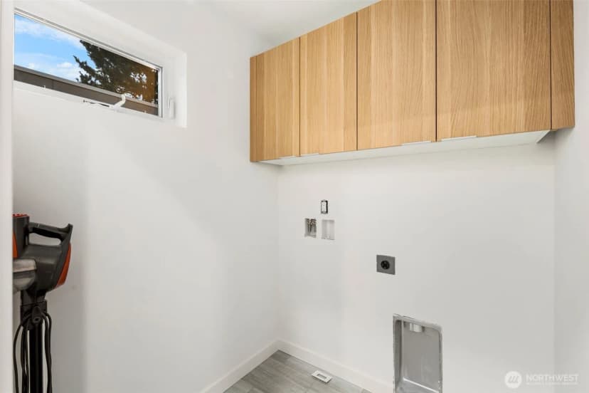 Property photo for 4123 A Chilberg Avenue Sw, Seattle photo 23