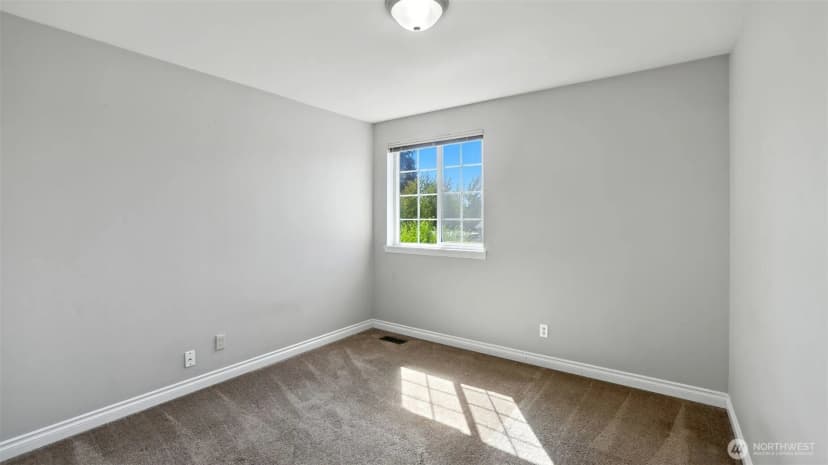 Property photo for 4905 147th Place Sw, Edmonds photo 26