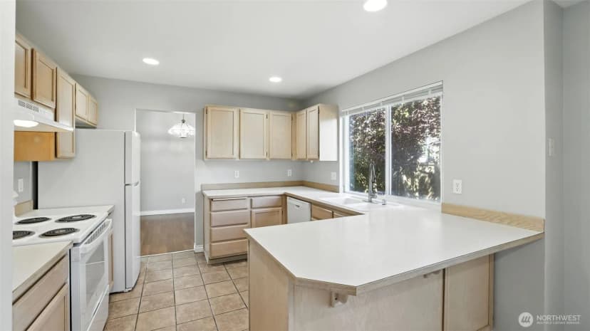 Property photo for 4905 147th Place Sw, Edmonds photo 14