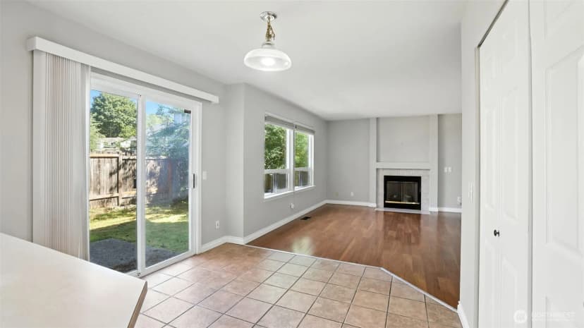 Property photo for 4905 147th Place Sw, Edmonds photo 16