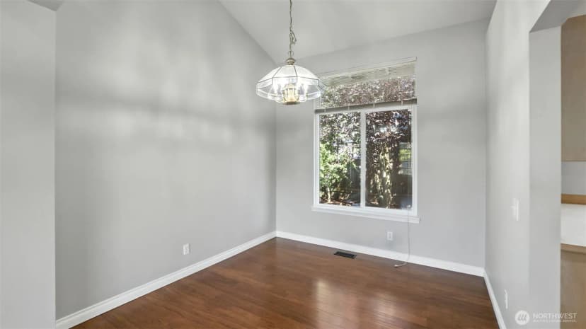 Property photo for 4905 147th Place Sw, Edmonds photo 11