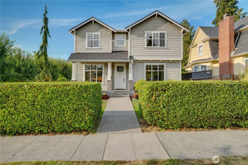 Property photo for 2917 N 14th Street, Tacoma photo 2