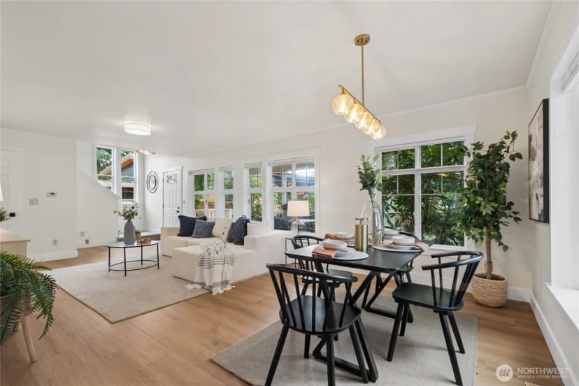 Property photo for 5136 S Frontenac Street, Seattle photo 6