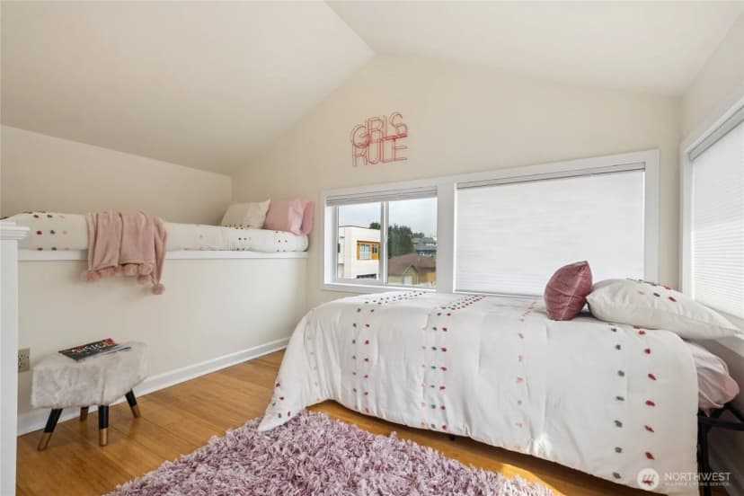 Property photo for 5136 S Frontenac Street, Seattle photo 22