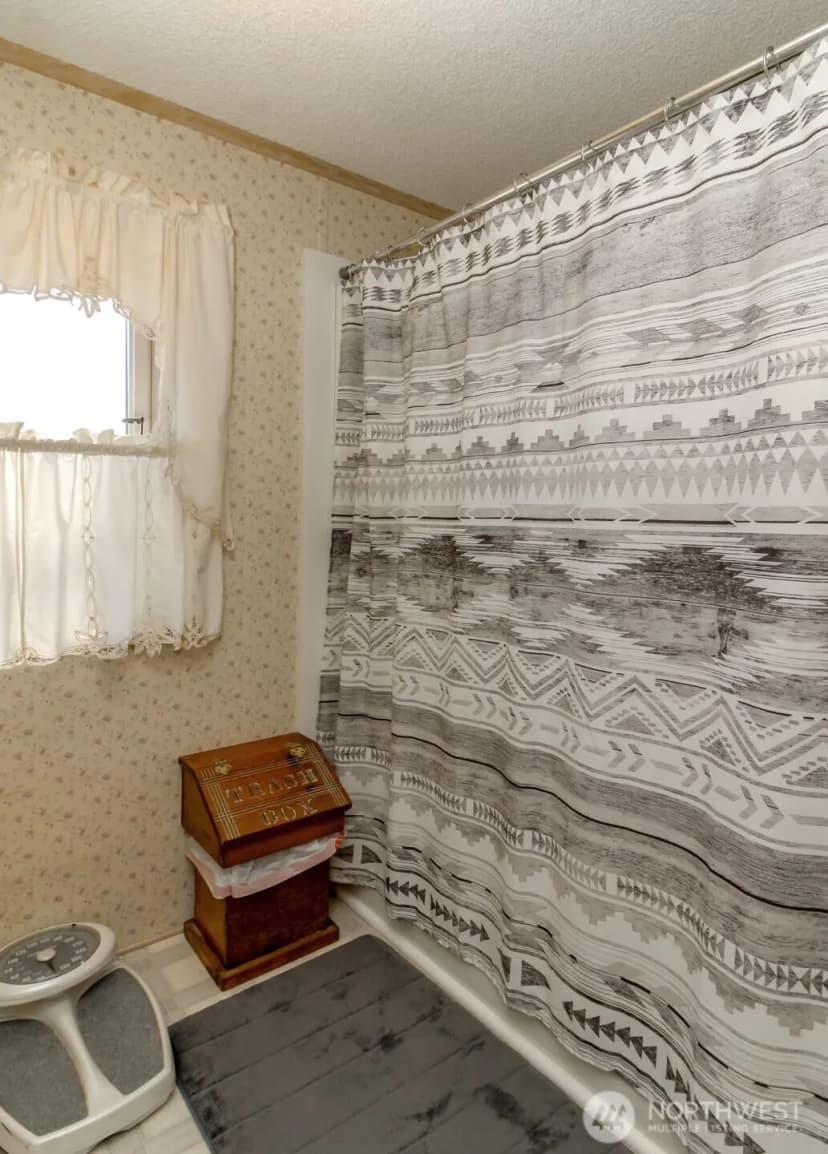 Property photo for 27404 149th Avenue Se #62, Kent photo 8