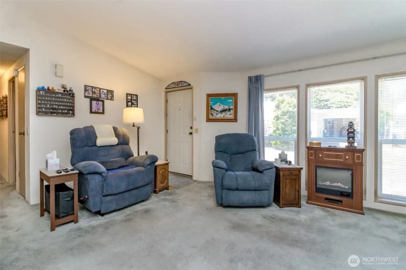 Property photo for 27404 149th Avenue Se #62, Kent photo 4