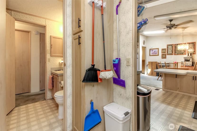Property photo for 27404 149th Avenue Se #62, Kent photo 17
