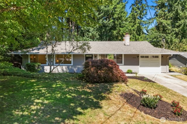 Property photo for 13786 Ne 75th Place, Redmond
