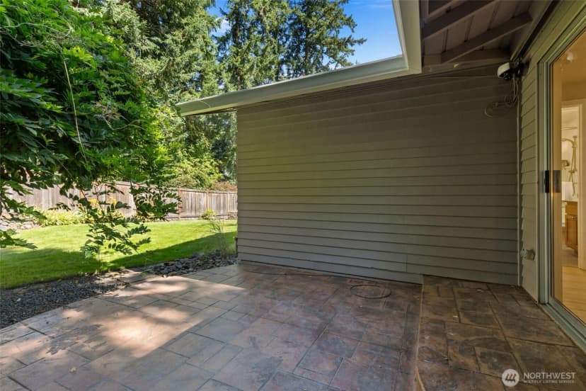 Property photo for 13786 Ne 75th Place, Redmond photo 37
