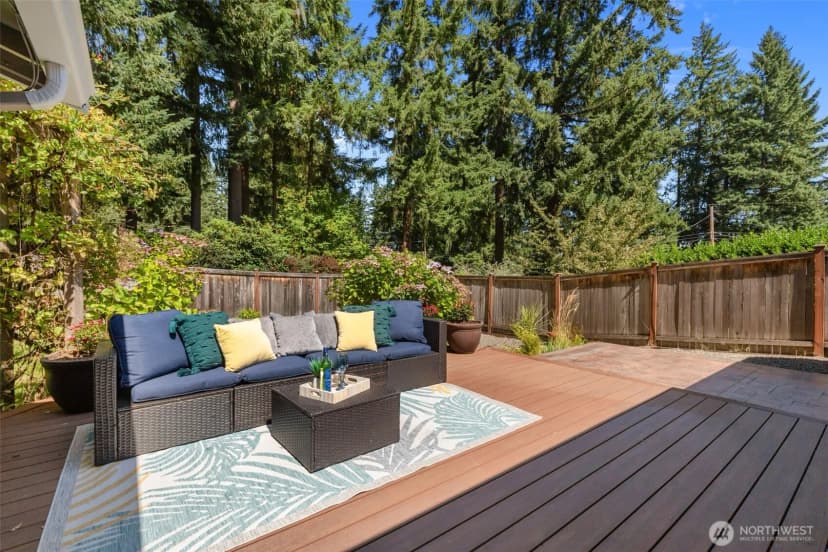 Property photo for 13786 Ne 75th Place, Redmond photo 35