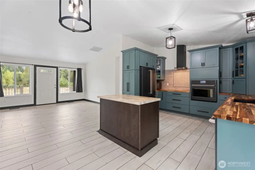 Property photo for 270 Hinch Road, Castle Rock photo 6