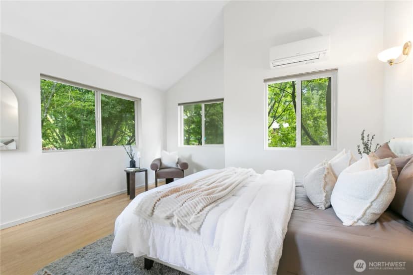 Property photo for 303 Nw 56th Street, Seattle photo 13