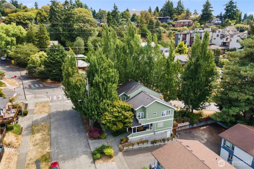 Property photo for 303 Nw 56th Street, Seattle photo 27