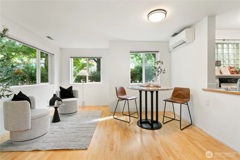 Property photo for 303 Nw 56th Street, Seattle photo 6