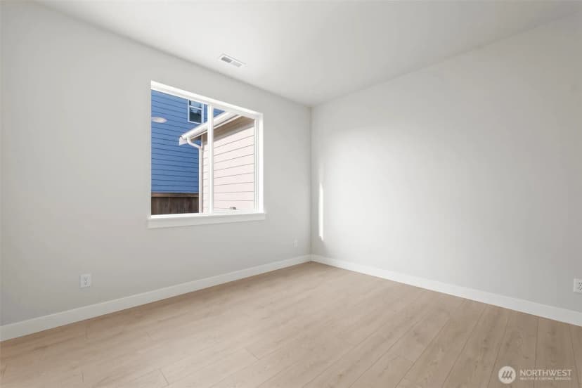 Property photo for 17313 82nd Avenue Ct E, Puyallup photo 10