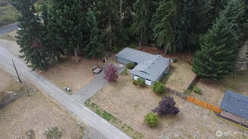 Property photo for 33916 52nd Avenue E, Eatonville photo 22