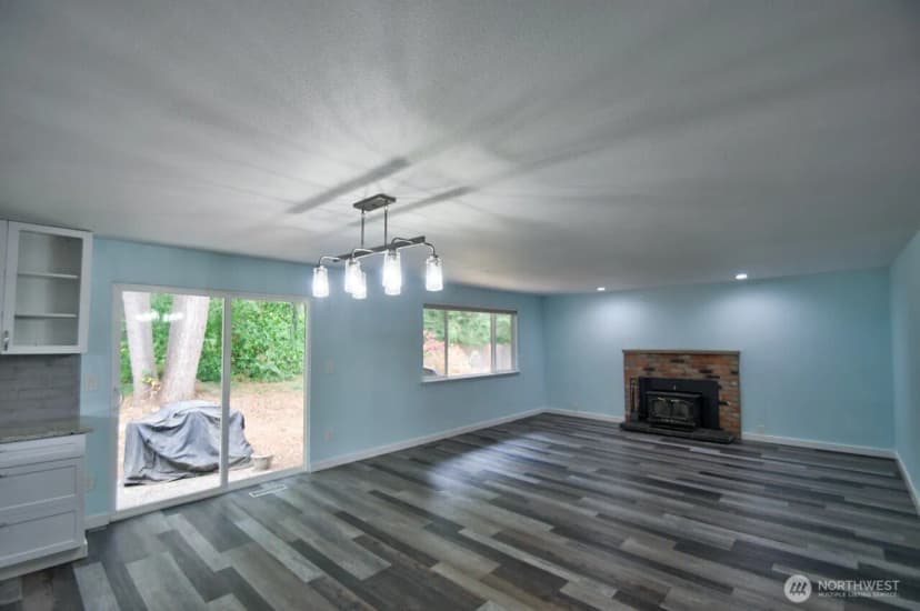 Property photo for 33916 52nd Avenue E, Eatonville photo 7
