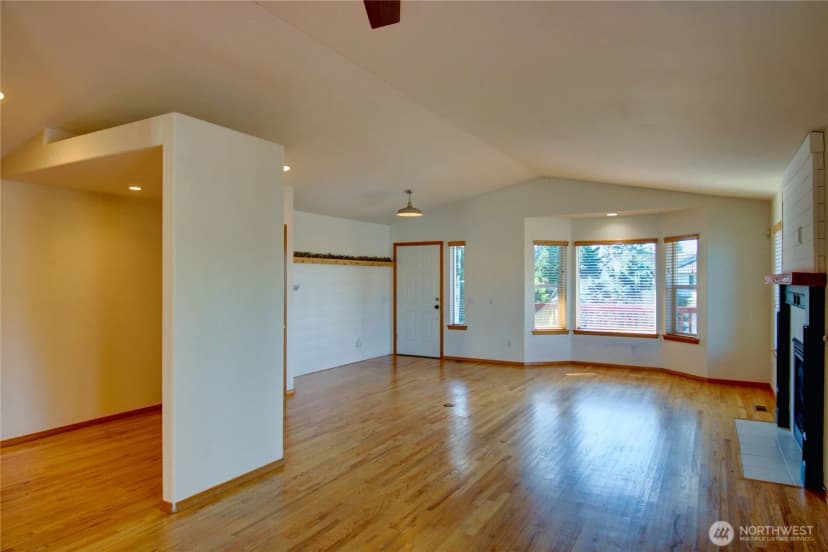 Property photo for 7725 278th Place Nw, Stanwood photo 9