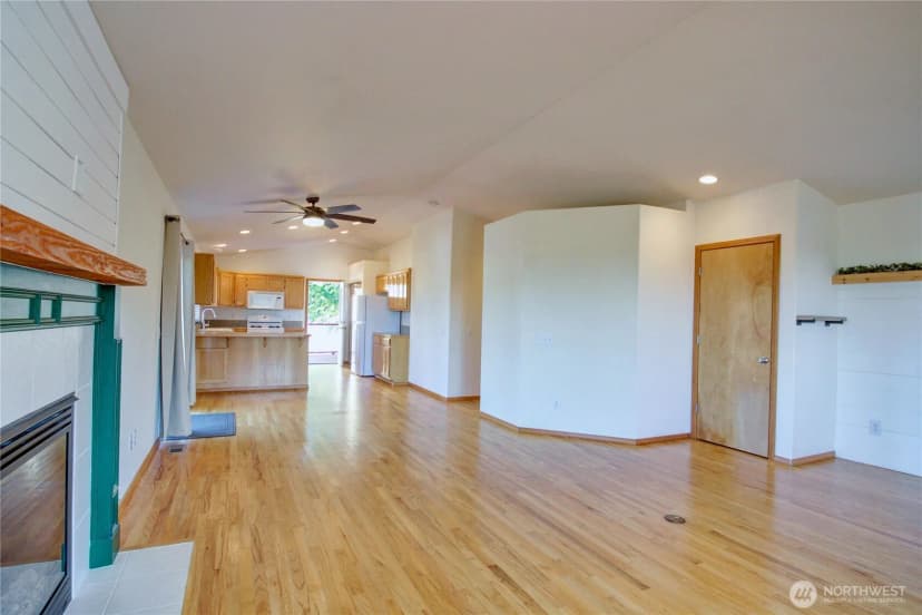 Property photo for 7725 278th Place Nw, Stanwood photo 8