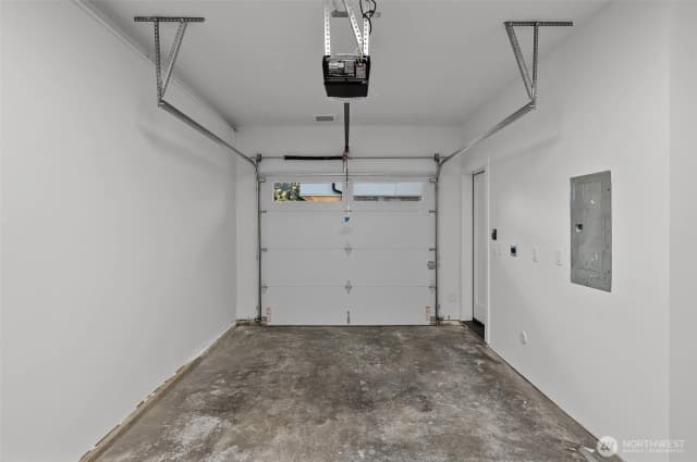 Property photo for 730 C Broadway E, Seattle photo 4