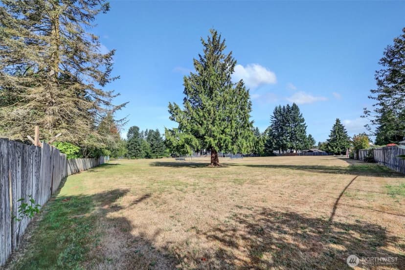 Property photo for 5415 105 Street Ne, Marysville photo 19