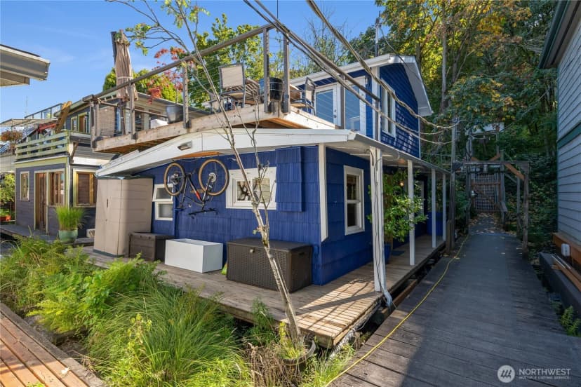 Property photo for 2766 Westlake Avenue N #a, Seattle photo 22
