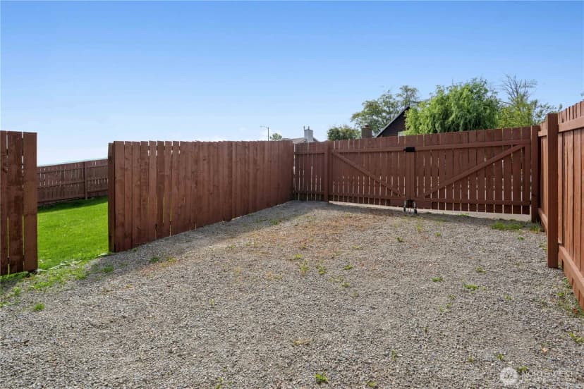 Property photo for 5302 34th Street Loop Ne, Tacoma photo 13