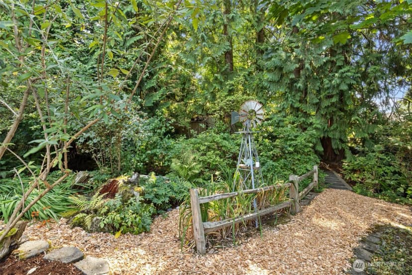 Property photo for 4108 Seneca Drive, Mount Vernon photo 33