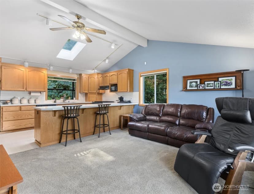 Property photo for 4108 Seneca Drive, Mount Vernon photo 12