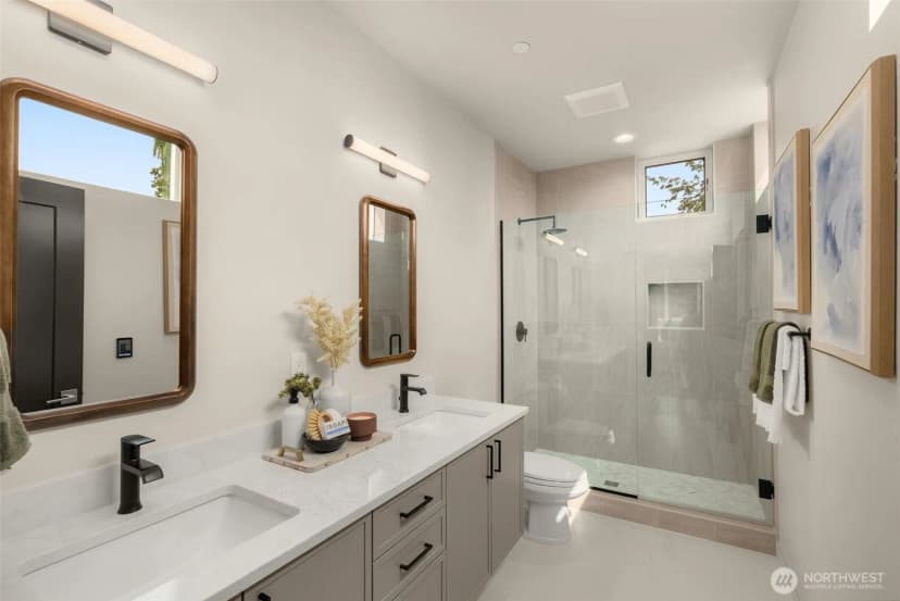 Property photo for 3408 E Spring Street, Seattle photo 17