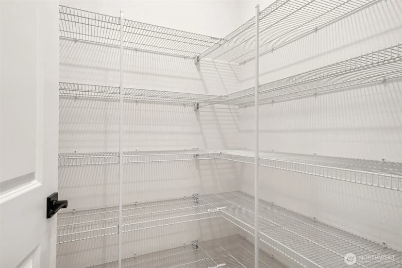 Property photo for 933 Sawyer Avenue #29, Buckley photo 15