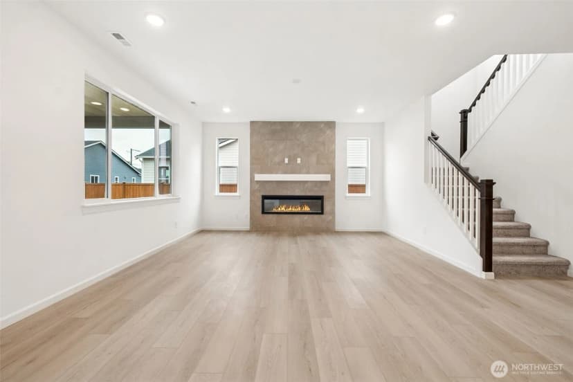 Property photo for 933 Sawyer Avenue #29, Buckley photo 10