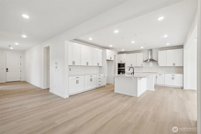 Property photo for 933 Sawyer Avenue #29, Buckley photo 8