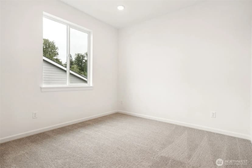 Property photo for 933 Sawyer Avenue #29, Buckley photo 36